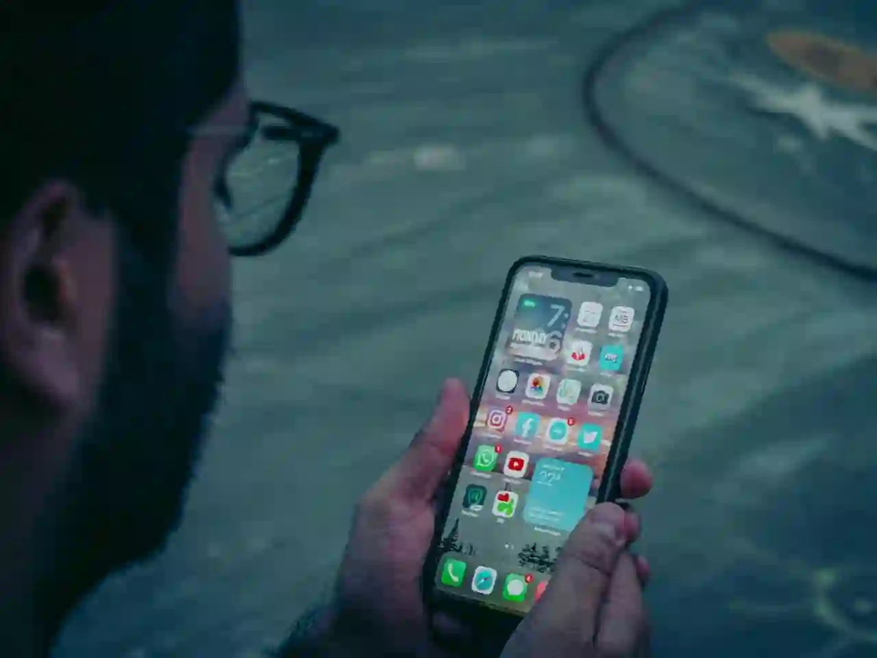 How Do You Track an Android from an iPhone