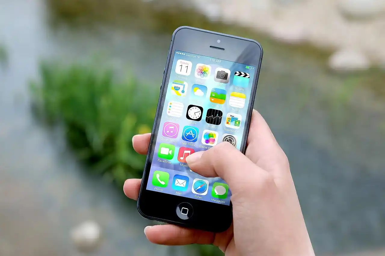 How Long Can an iPhone Last
