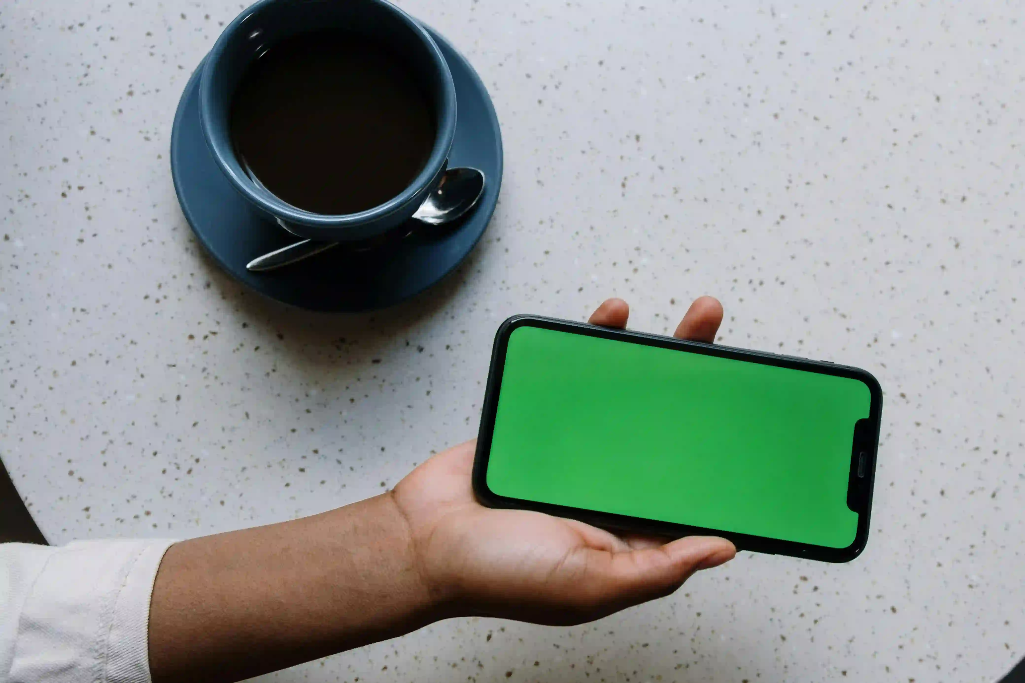 iPhone Screen Turned Green