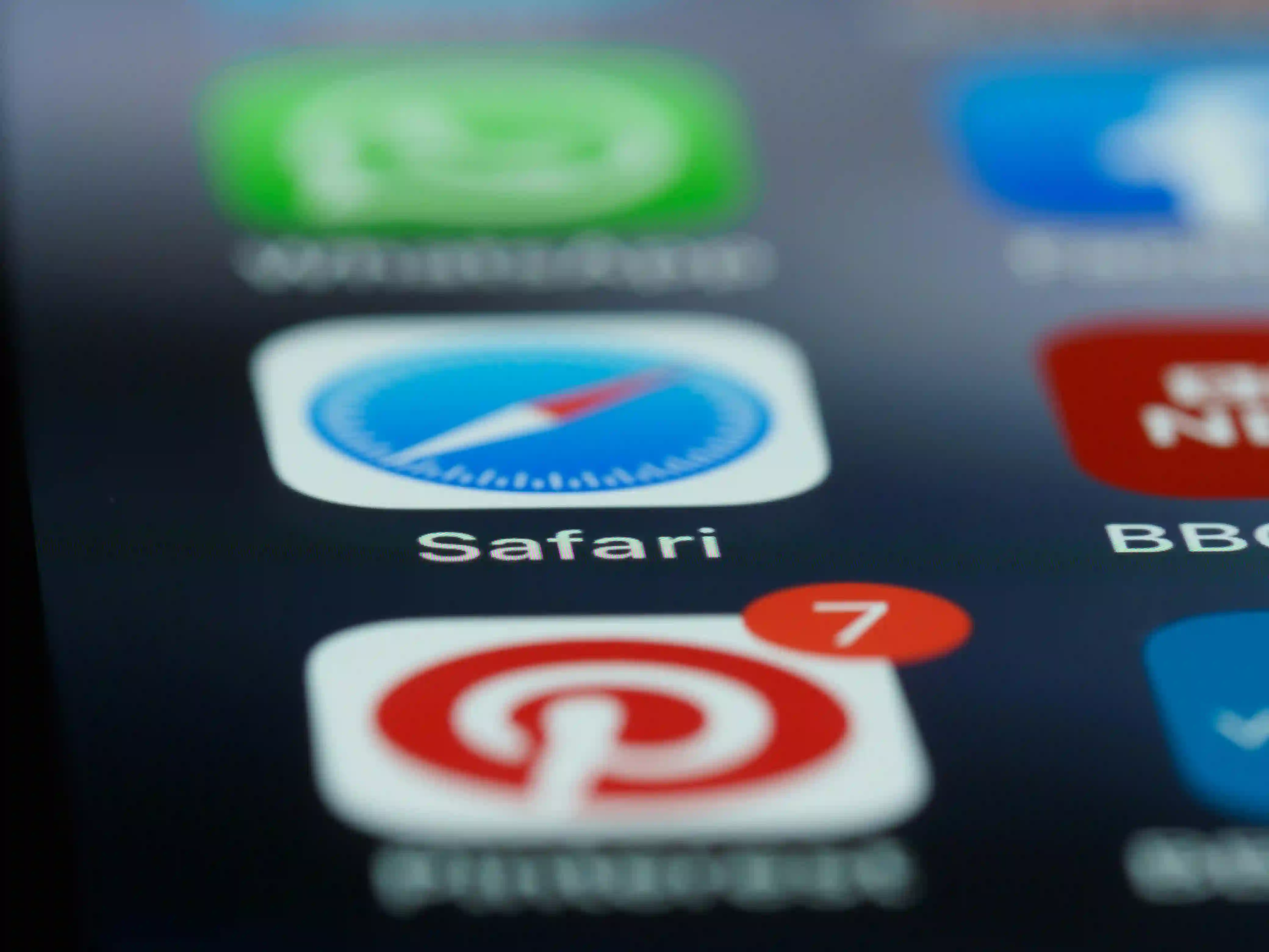 How to disable Safari on iPhone